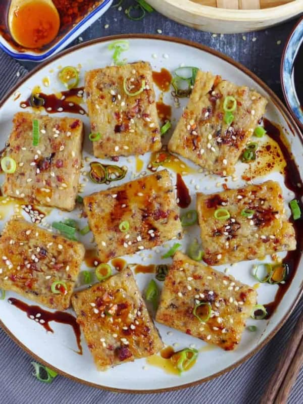 Chinese turnip cake with dressing
